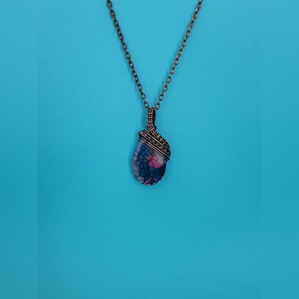 Handmade Wire Wrapped Dragon Agate Pendant in Copper - Picture 3 of 3